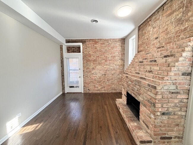 3433 N Elaine Pl in Chicago, IL - Building Photo - Building Photo