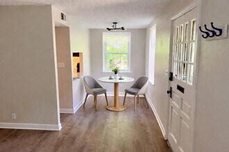 2733 S Buchanan St, Unit 2263 in Arlington, VA - Foto de edificio - Building Photo