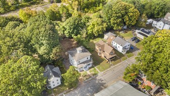 73 Cherry St in Meriden, CT - Building Photo - Building Photo