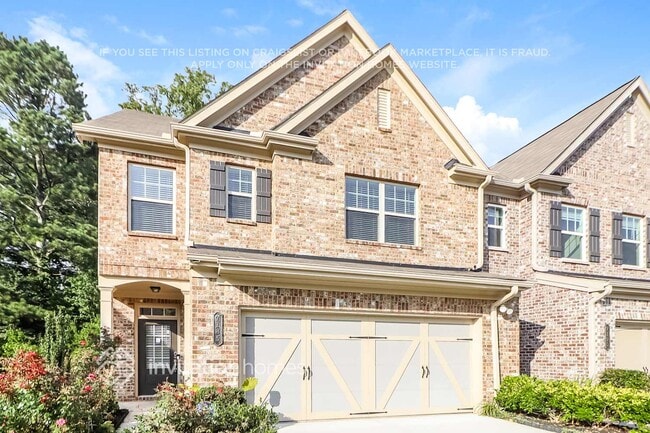 7185 Heritage Oak Ct in Cumming, GA - Foto de edificio - Building Photo