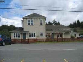1786 Old Arcata Rd in Bayside, CA - Building Photo