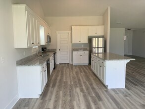 117 Lake Meadows Dr in Winder, GA - Building Photo - Building Photo