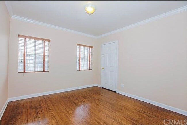 property at 1745 W 65th St