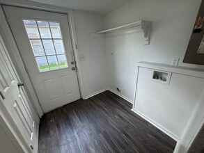 311 E 2nd St in Ottawa, KS - Building Photo - Building Photo