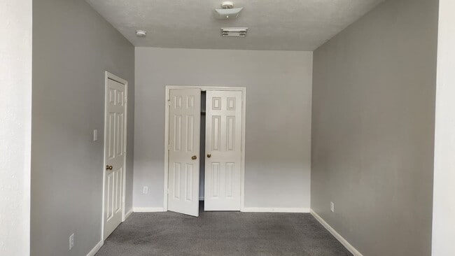 11735 Alief Clodine Rd in Houston, TX - Foto de edificio - Building Photo