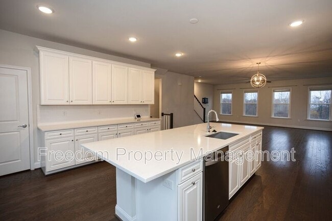 17137 Branched Oak Rd in Dumfries, VA - Building Photo - Building Photo