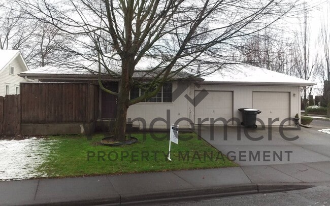 property at 58 Parkwood Cir