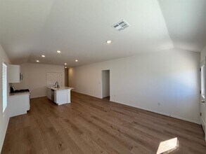 3633 Pete St in Mustang, OK - Building Photo - Building Photo