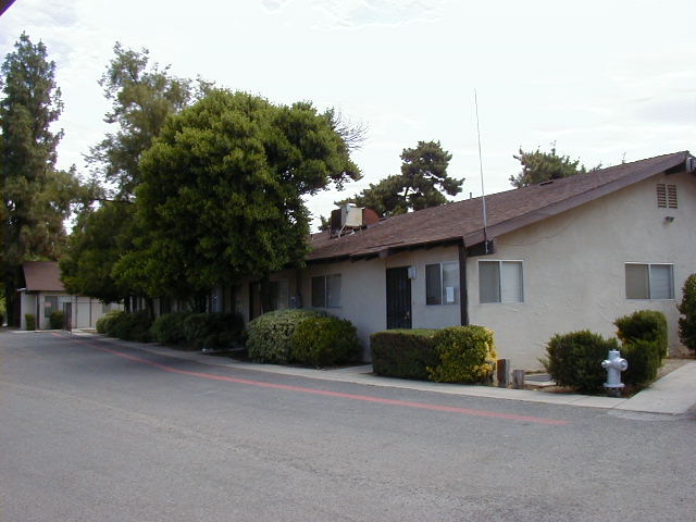 Las Villas Apartments in Fresno, CA - Foto de edificio - Building Photo