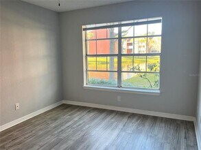 10200 Gandy Blvd N in St. Petersburg, FL - Building Photo - Building Photo