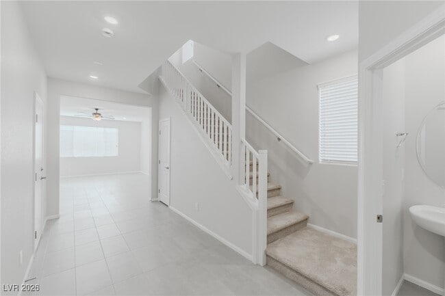 7845 Wolf Fang Ct in Las Vegas, NV - Building Photo - Building Photo