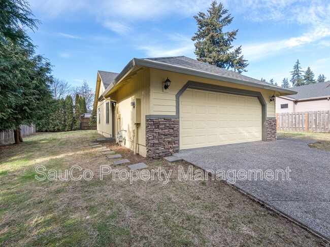 4437 SE 125th Ave in Portland, OR - Building Photo - Building Photo