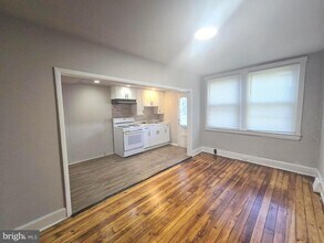 2540 S 61st St in Philadelphia, PA - Building Photo - Building Photo