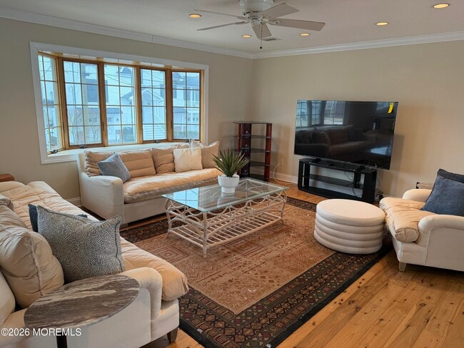 property at 326 Cutter Ln