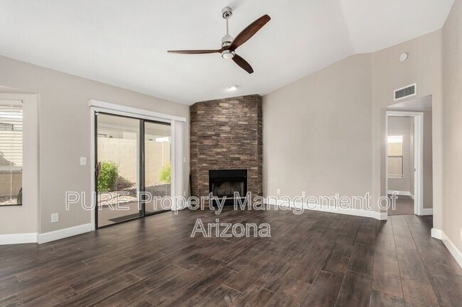 3306 E Taro Ln in Phoenix, AZ - Building Photo - Building Photo