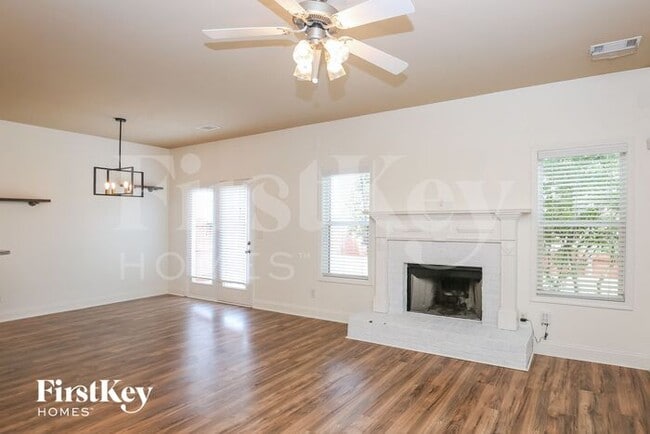 2061 Lily Valley Dr in Lawrenceville, GA - Building Photo - Building Photo