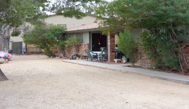 2943 E Beck Ln in Phoenix, AZ - Building Photo - Building Photo