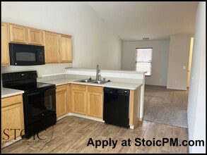 2193 Rustic Ledge Dr in Columbus, OH - Building Photo - Building Photo