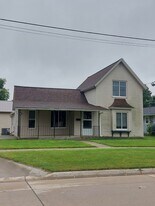361 St in Britt, IA - Building Photo