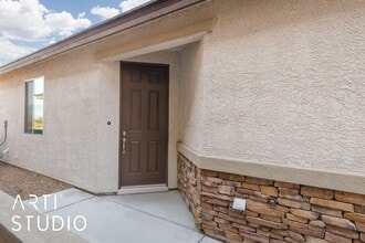 122 Parliament Point in Mesquite, NV - Building Photo - Building Photo