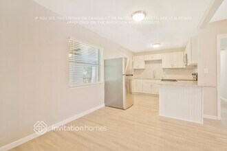 2819 Parr Ct E in Jacksonville, FL - Building Photo - Building Photo