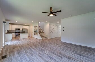 7 Limox Ln in Fredericksburg, VA - Building Photo - Building Photo