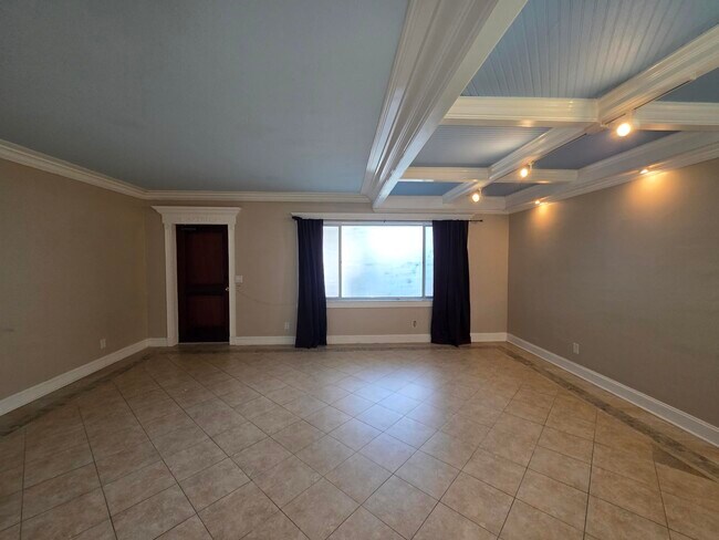 201 S Lakeside Dr in Lake Worth Beach, FL - Building Photo - Building Photo