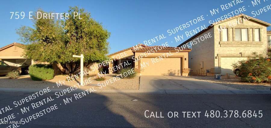 759 E Drifter Pl in San Tan Valley, AZ - Building Photo