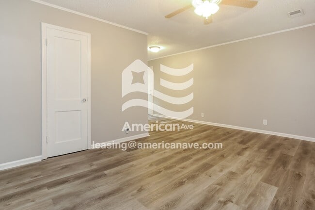 8020 Park Ave in Kansas City, MO - Building Photo - Building Photo