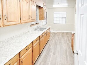 2255 Tegner Dr in Jacksonville, FL - Building Photo - Building Photo