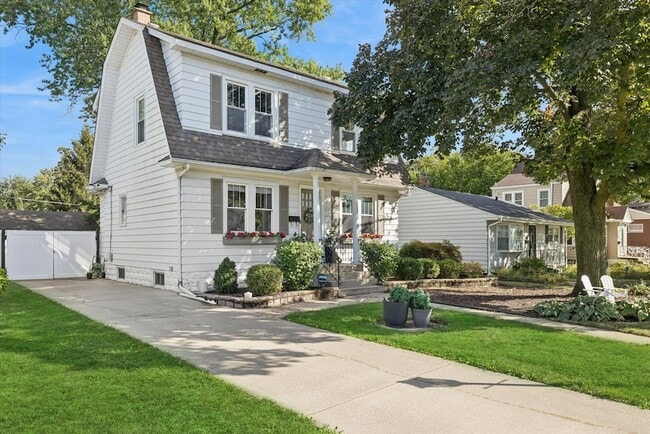 property at 235 Oakland Grove