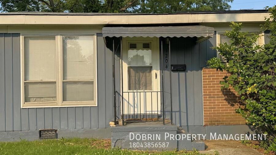 1204 W Moore St in Richmond, VA - Building Photo