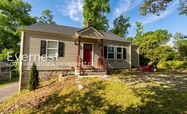 property at 306 Red Oak Dr
