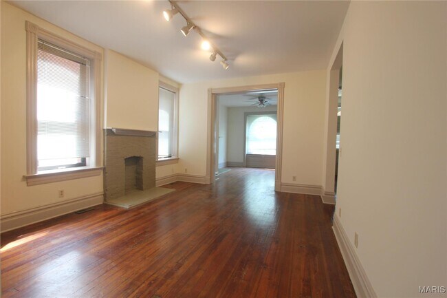 3809 Shenandoah Ave in St. Louis, MO - Building Photo - Building Photo