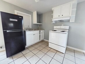 5403 Ave Q 1/2 in Galveston, TX - Building Photo - Building Photo