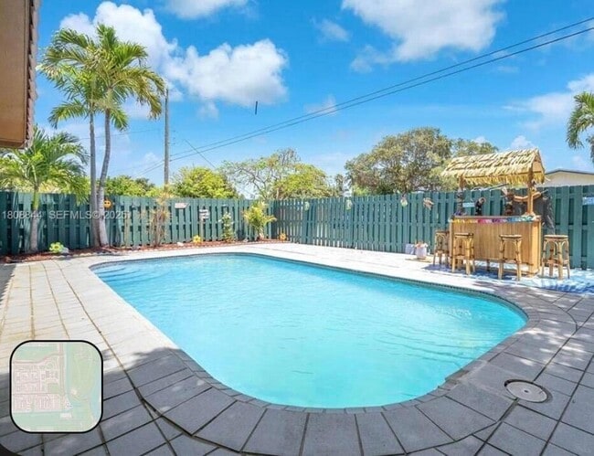 property at 1520 N 25th Ave