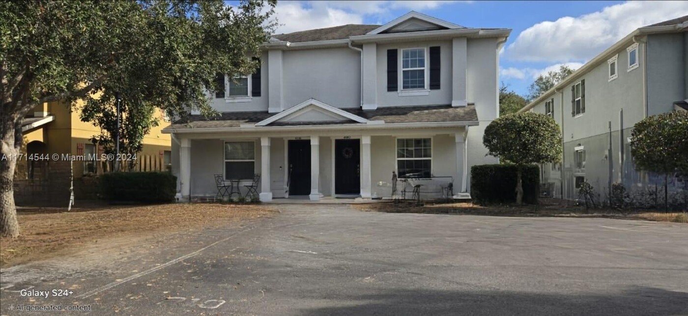 4742 Chatterton Way in Riverview, FL - Building Photo