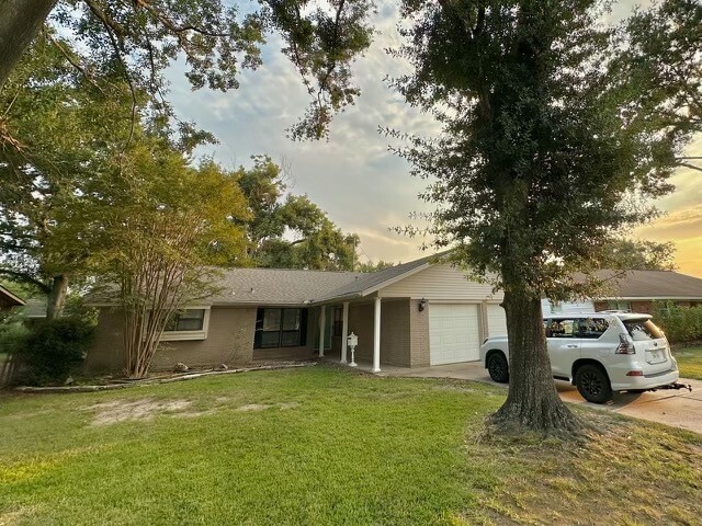 property at 2714 Tannehill Dr