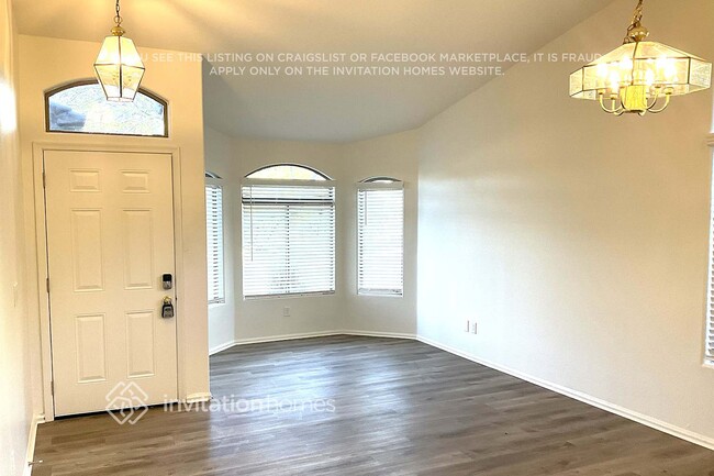 property at 2334 W Oberlin Way