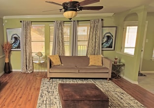 10015 Cactus Valley in San Antonio, TX - Building Photo - Building Photo