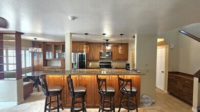 415 Kaha St in Kailua, HI - Building Photo - Building Photo