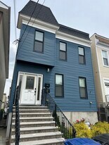 180 North St in Jersey City, NJ - Building Photo