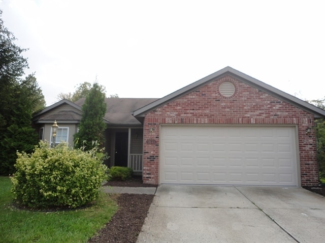 property at 7641 Blackthorn Ct