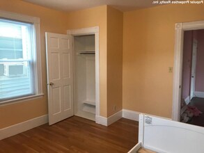 135 Brook St-Unit -T02 in Brookline, MA - Building Photo - Building Photo