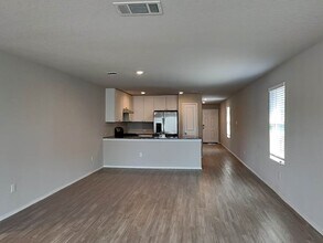 4330 Rapids Way in San Antonio, TX - Foto de edificio - Building Photo