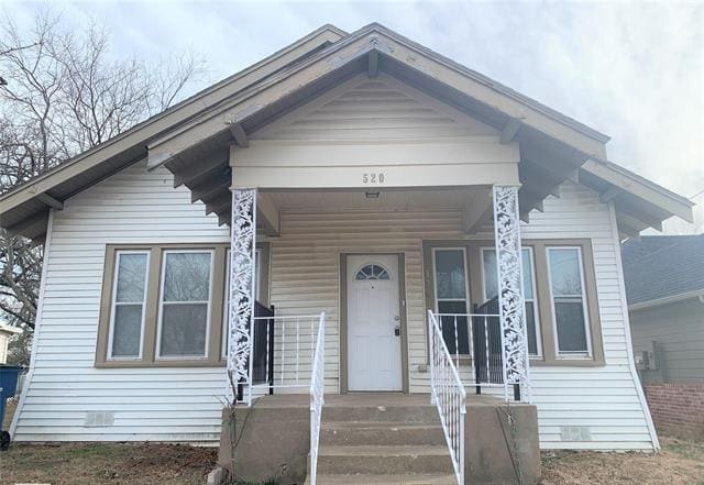 property at 520 E Day St