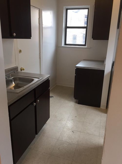 1536 N Kedzie Ave-Unit -1 in Chicago, IL - Building Photo - Building Photo