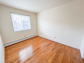 6106 N Kenmore Ave, Unit #311 in Chicago, IL - Building Photo - Building Photo