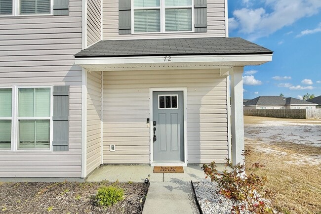 72 Fridley Ln in Hinesville, GA - Building Photo - Building Photo