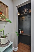 925 Blenheim Rd in Columbus, OH - Building Photo - Building Photo